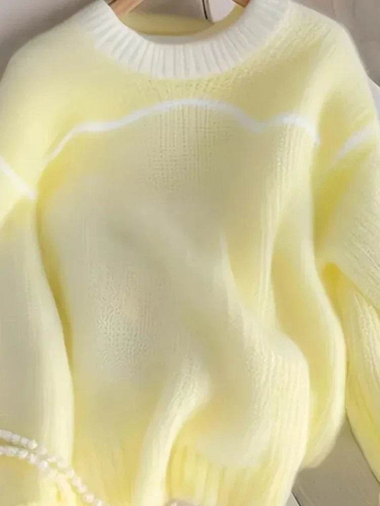 Womens Sweet Yellow Knitted Sweater - AngraBech