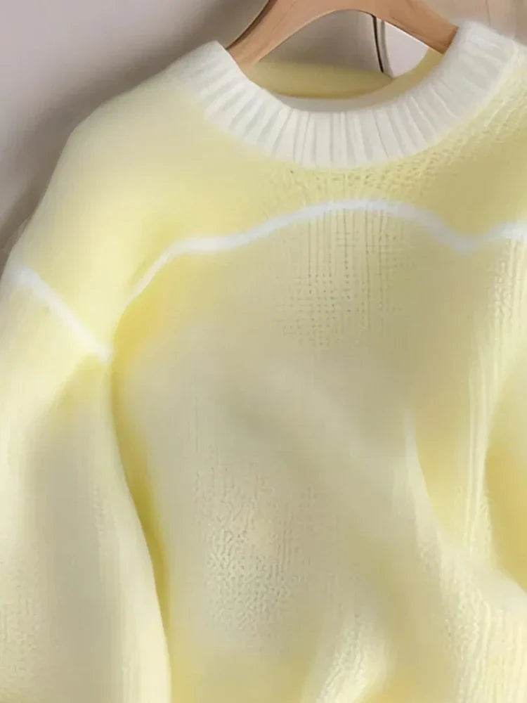 Womens Sweet Yellow Knitted Sweater - AngraBech
