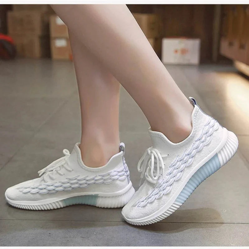 Flexible Vulcanised Mesh Running Shoe - AngraBech