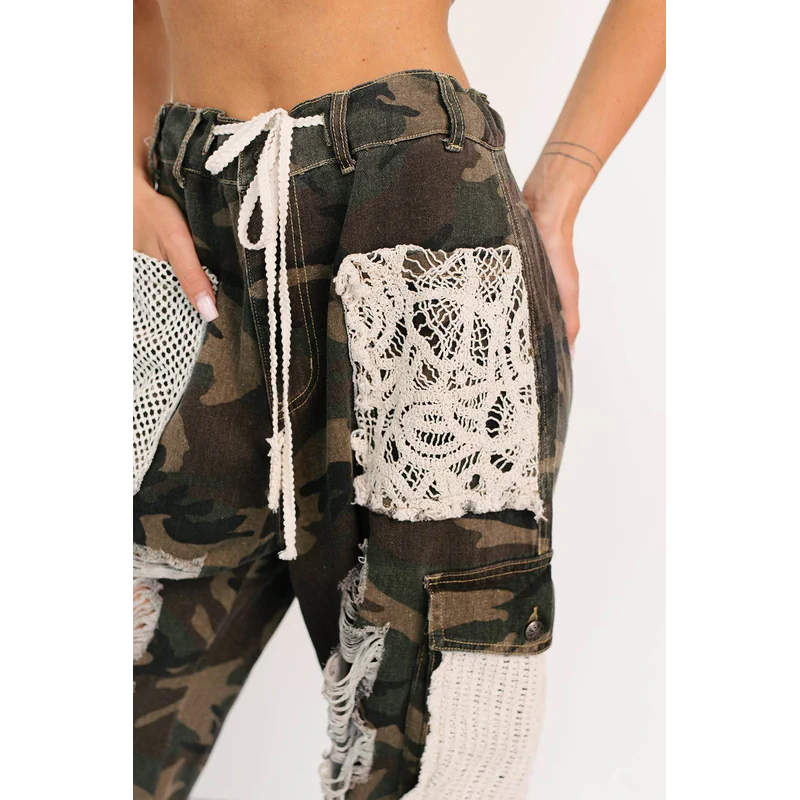 On Duty Cutie Distressed Cargo Pol Joggers Camo - AngraBech