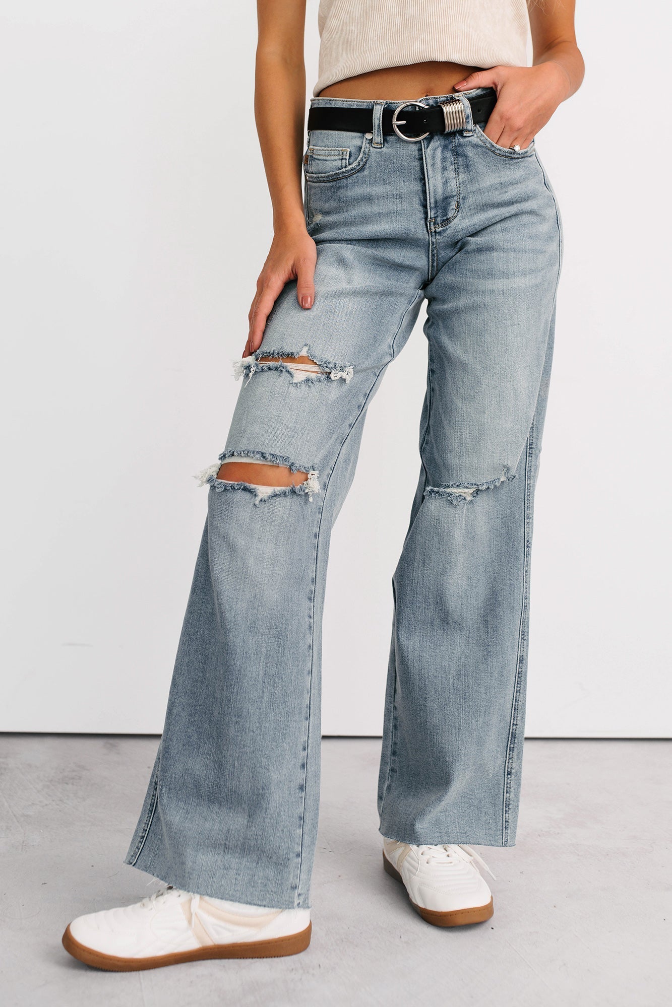 Romero Mid Rise Ripped Judy Blue Wide Leg Jeans (Light) - NanaMacs