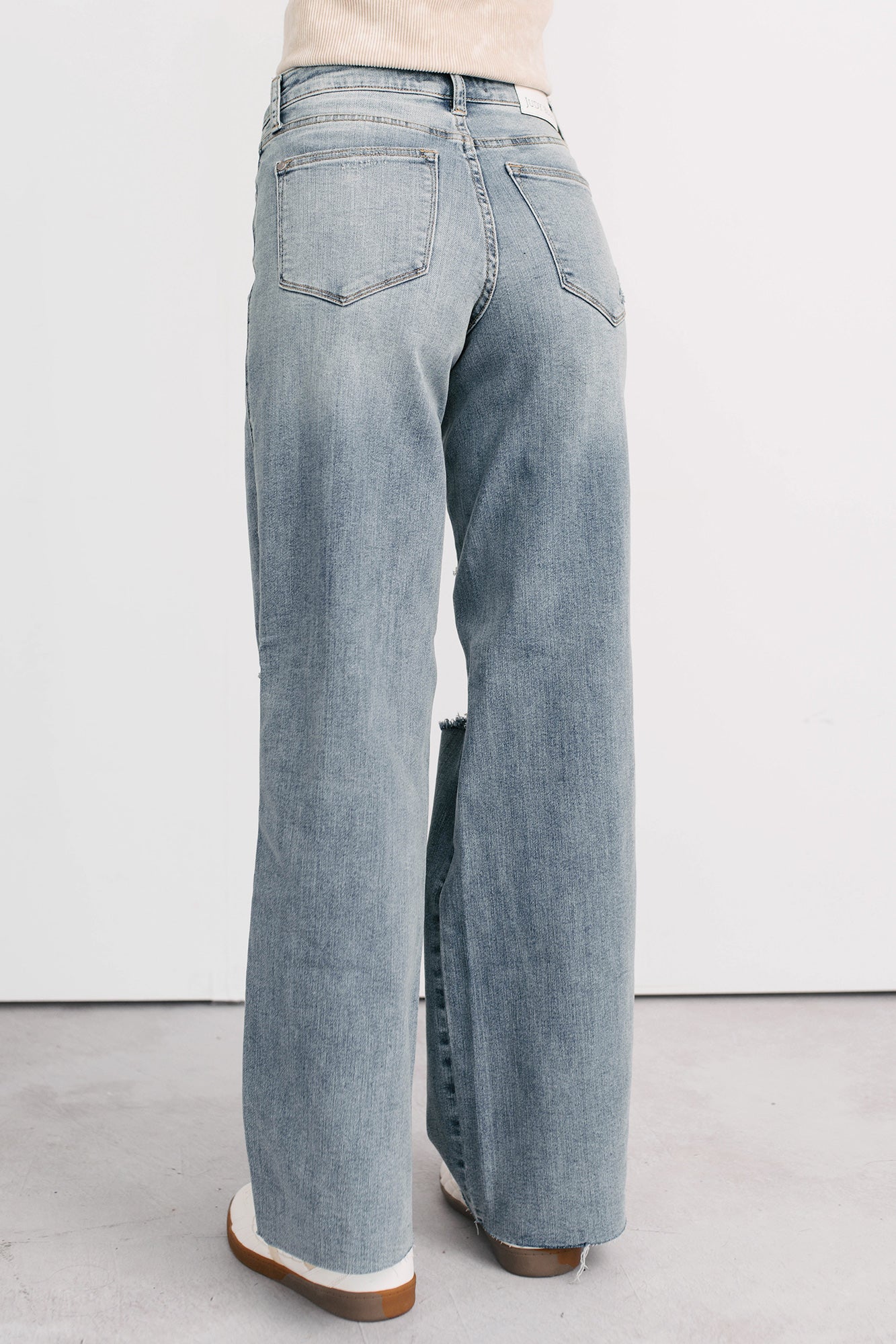 Romero Mid Rise Ripped Judy Blue Wide Leg Jeans (Light) - NanaMacs