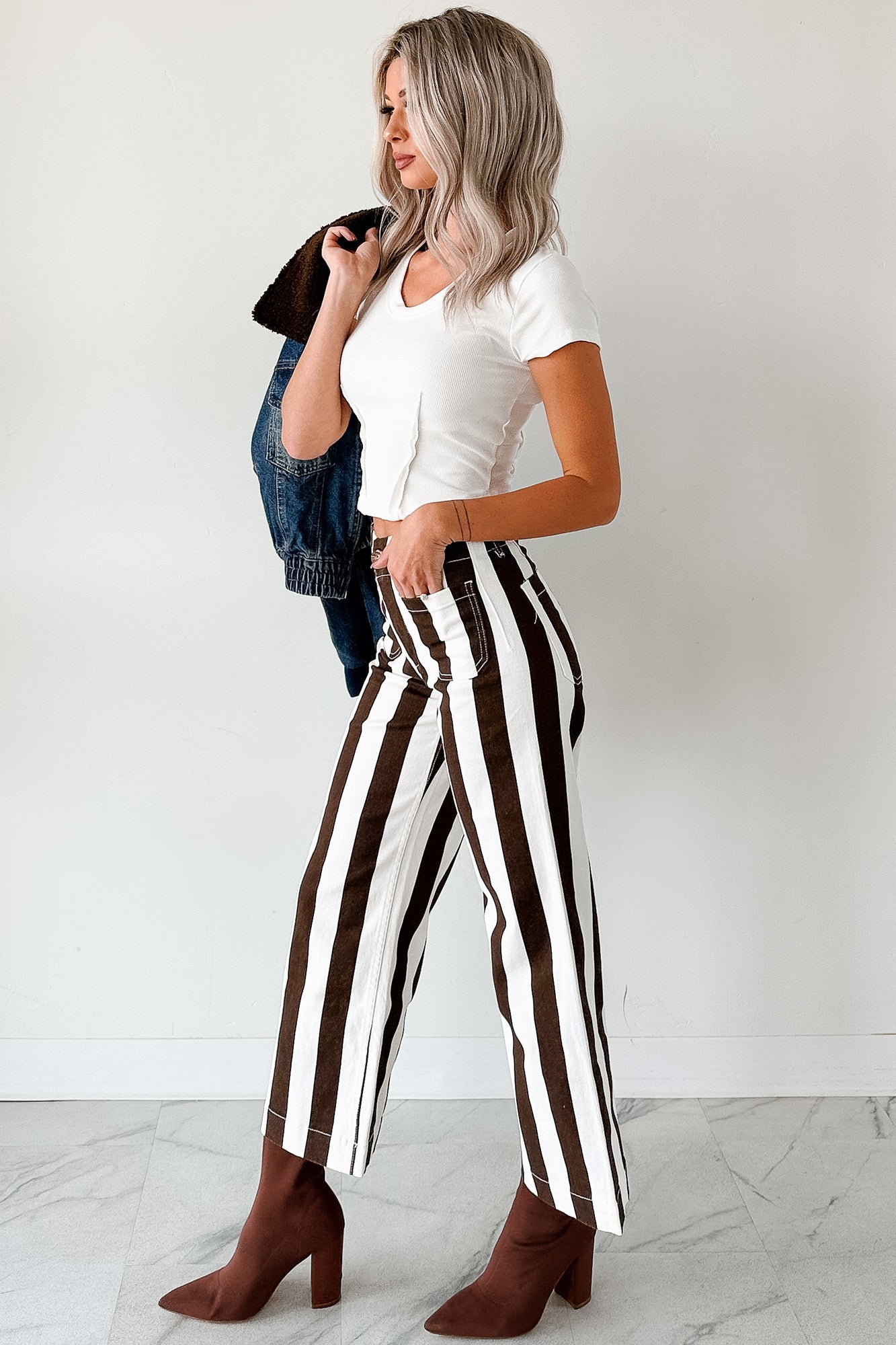 Julia Wide Leg Mica Denim Crop Jeans (Earth Brown/White) - Ships By 10/9 - NanaMacs