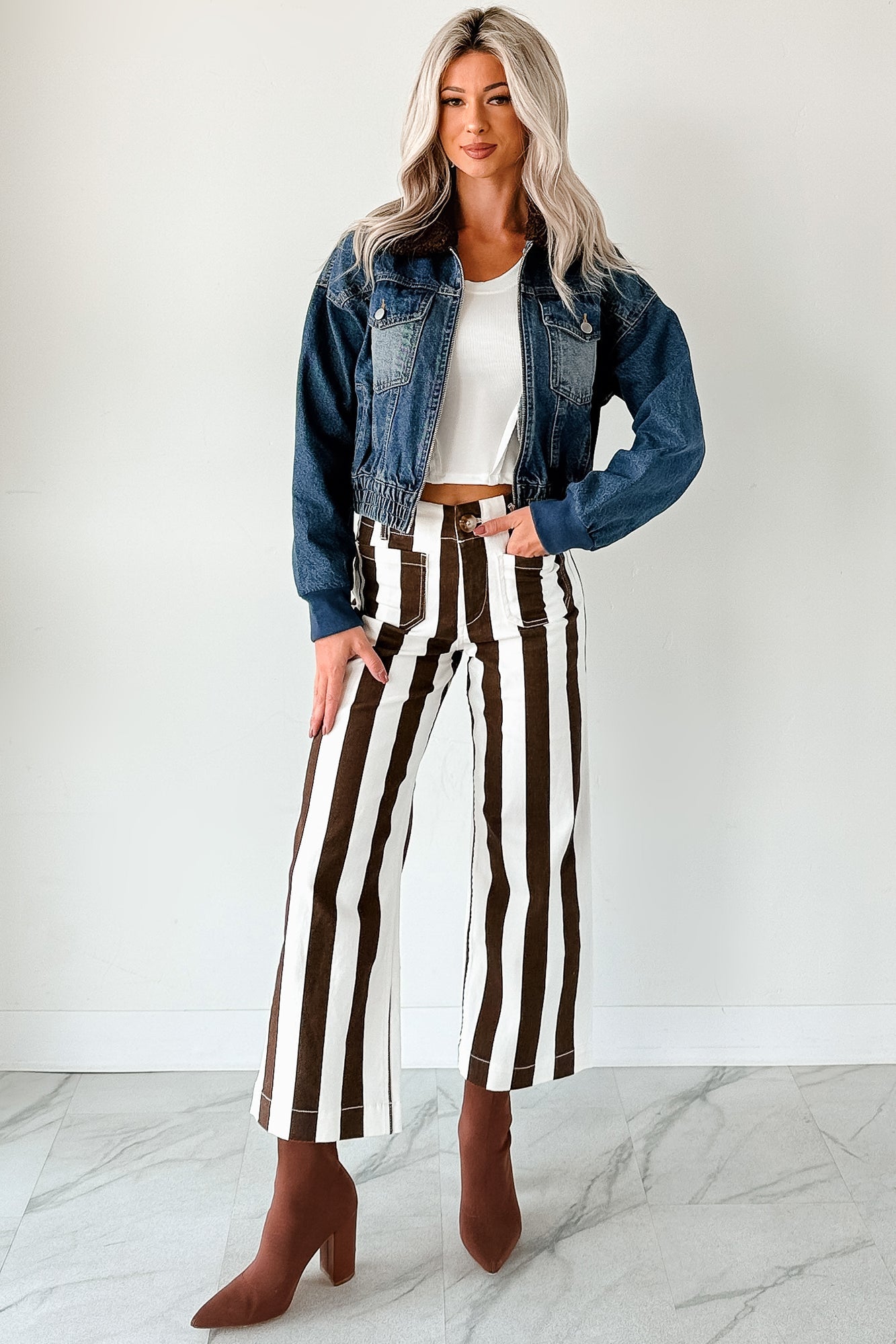 Julia Wide Leg Mica Denim Crop Jeans (Earth Brown/White) - Ships By 10/9 - NanaMacs