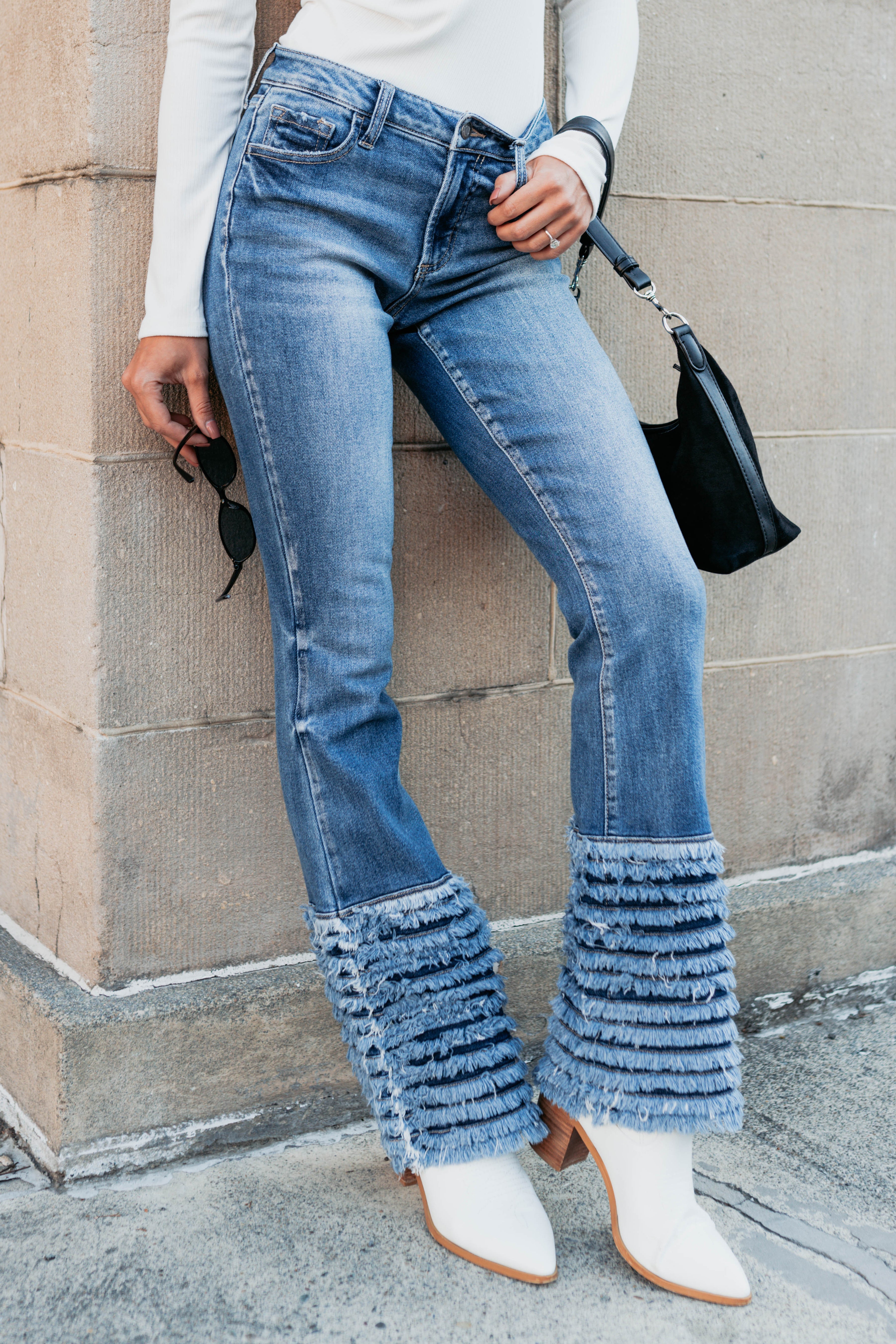 Vera Mid Rise Frayed Hem Cello Flare Jeans (Medium) - NanaMacs