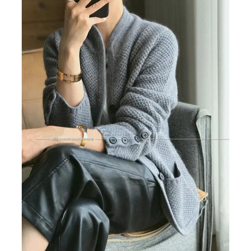 Chic Pure Cashmere Knit Cardigan