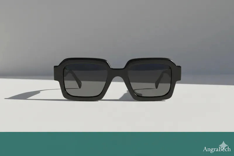 Mystiq Recycled Bla Smoke Polarized 52