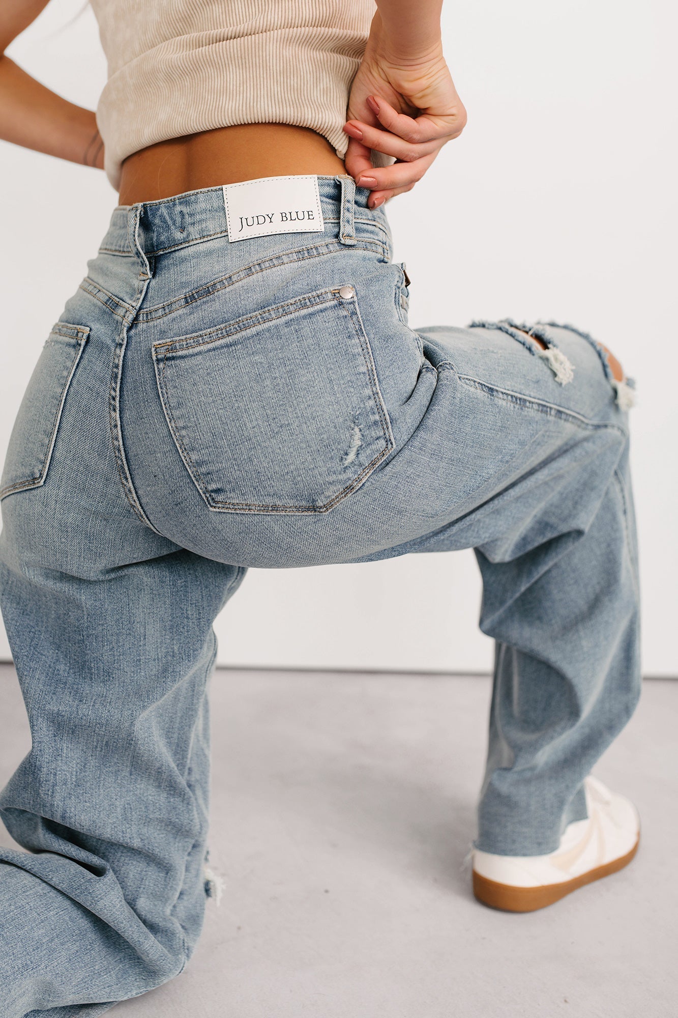 Romero Mid Rise Ripped Judy Blue Wide Leg Jeans (Light) - NanaMacs