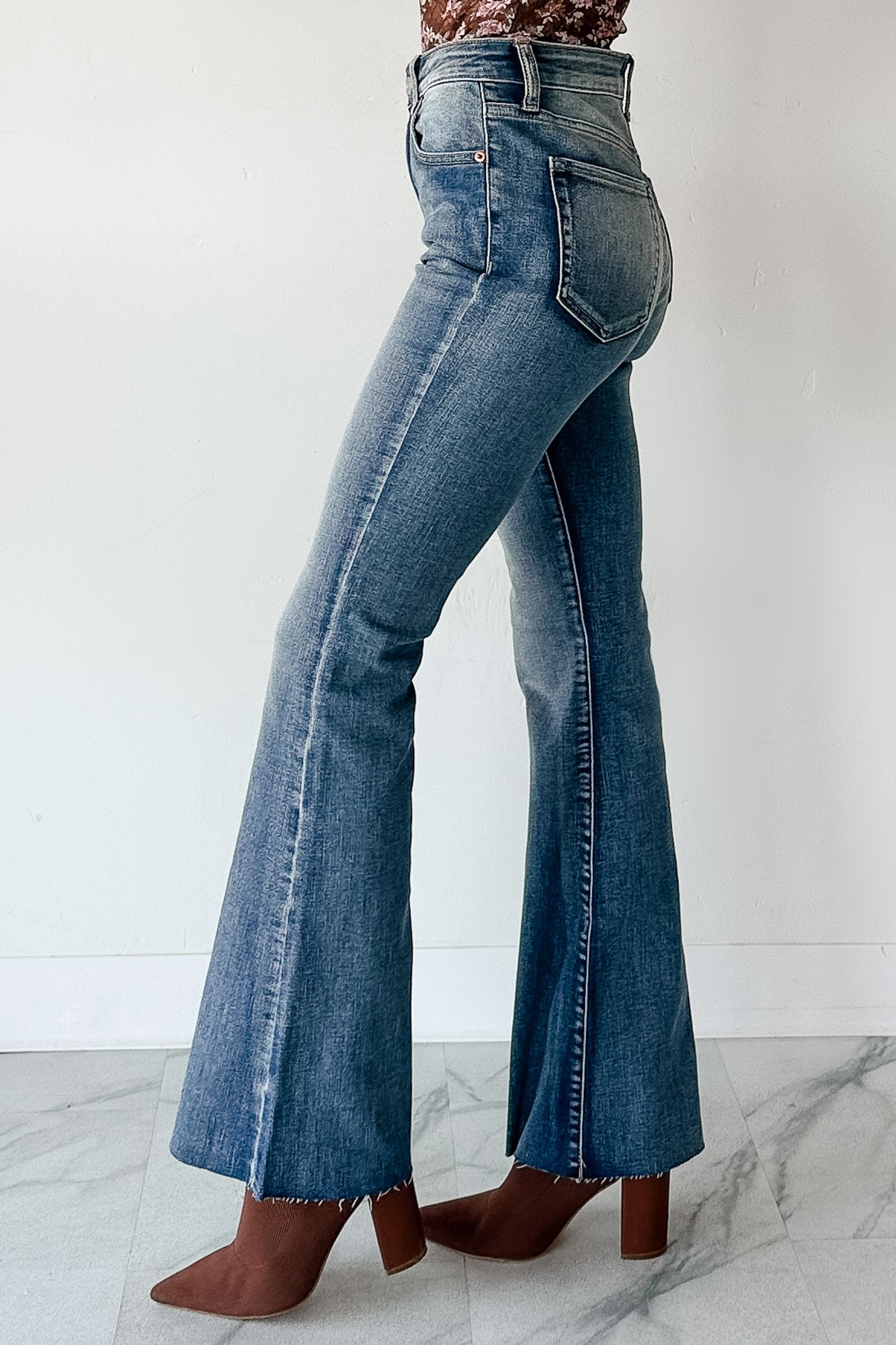 Julius High Rise Flare Sneak Peek Jeans (Medium) - NanaMacs